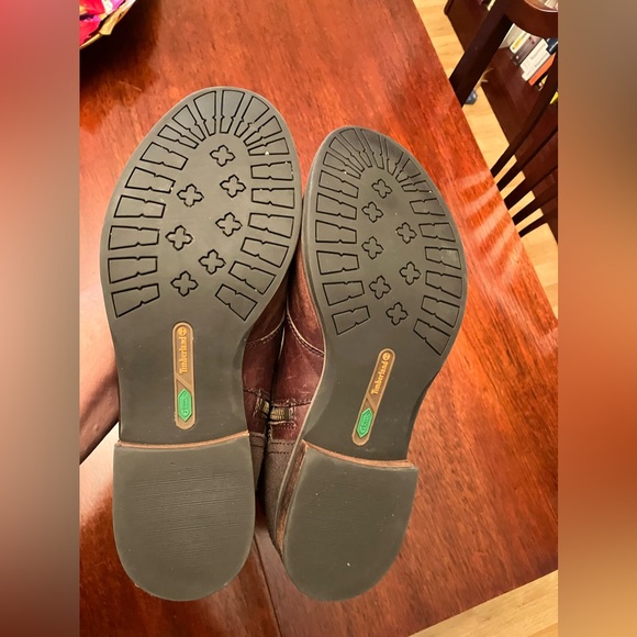 Timberland boots.  Size 10 - Picture 6 of 10